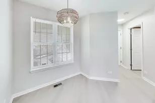 2073 Cambria Ct, Northbrook, IL 60062 - Photo 12