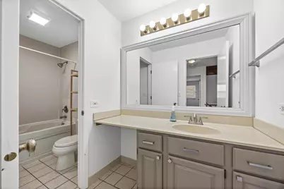 120 White Birch Lane, Westmont, IL 60559 - Photo 12