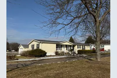 704 Cherokee Trail, Marengo, IL 60152 - Photo 1