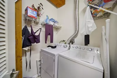 420 W Ontario Street #309, Chicago, IL 60654 - Photo 10