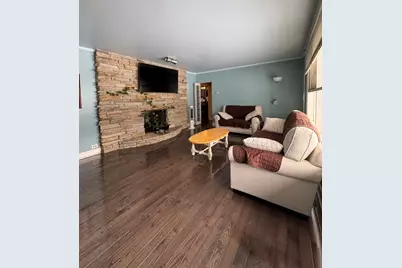 16037 Springfield Avenue, Markham, IL 60428 - Photo 2