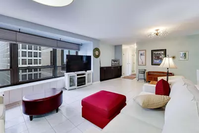 5050 S East End Avenue #9C, Chicago, IL 60615 - Photo 6