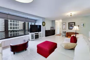 5050 S East End Ave, Chicago, IL 60615 - Photo 6