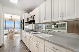 5757 N Sheridan Rd, Chicago, IL 60660 - Photo 12