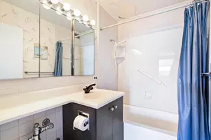 5757 N Sheridan Rd, Chicago, IL 60660 - Photo 20