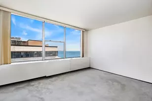 5757 N Sheridan Rd, Chicago, IL 60660 - Photo 16