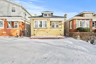 9133 S Racine Ave, Chicago, IL 60620 - Photo 1