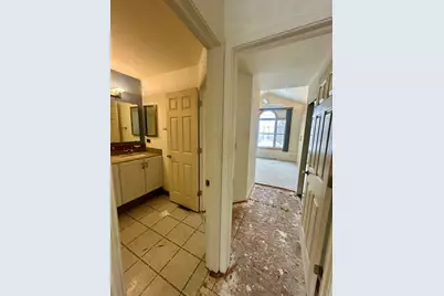 2267 Briar Court, Hoffman Estates, IL 60169 - Photo 16