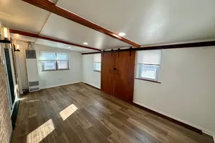 811 E 169th Pl, South Holland, IL 60473 - Photo 16