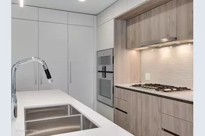 211 N Harbor Drive #1003, Chicago, IL 60601 - Photo 8