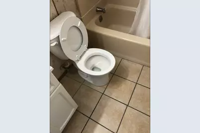 7901 Newland Avenue, Burbank, IL 60459 - Photo 10