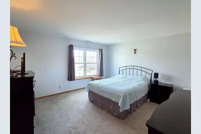 745 W Streamwood Boulevard #B, Streamwood, IL 60107 - Photo 10