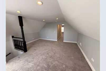1029 N Keystone Avenue, Chicago, IL 60651 - Photo 14