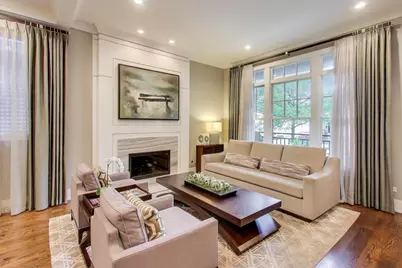 1820 W Farragut Avenue, Chicago, IL 60640 - Photo 4