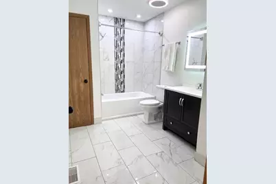 7558 Heritage Court, Summit, IL 60501 - Photo 8