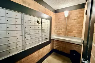 606 E Woodland Park Ave, Chicago, IL 60616 - Photo 8