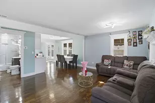 4815 S Lotus Ave, Chicago, IL 60638 - Photo 2