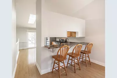 [Address not provided], Elgin, IL 60120 - Photo 6