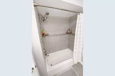 5749 Circle Drive, Oak Lawn, IL 60453 - Photo 12