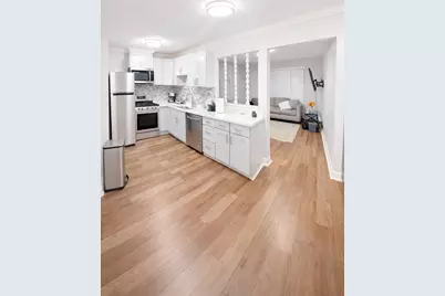 5749 Circle Drive, Oak Lawn, IL 60453 - Photo 8