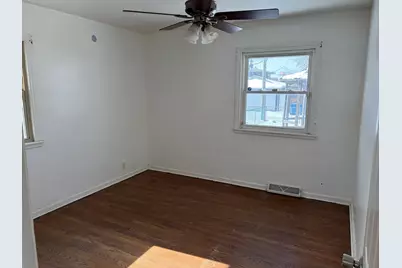 370 Clyde Avenue, Calumet City, IL 60409 - Photo 8