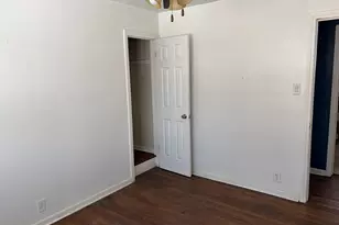 370 Clyde Ave, Calumet City, IL 60409 - Photo 12