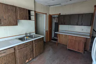 722 18th St, Rock Island, IL 60201 - Photo 4