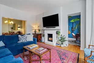 1051 W Barry Ave, Chicago, IL 60657 - Photo 10