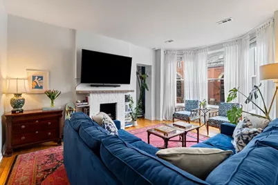 1051 W Barry Avenue #2W, Chicago, IL 60657 - Photo 6