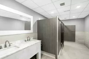 6166 S Sayre Ave, Chicago, IL 60638 - Photo 8