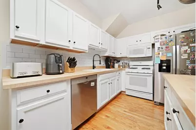 1834 Ridge Avenue #102, Evanston, IL 60201 - Photo 12