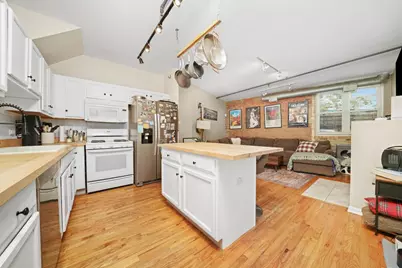 1834 Ridge Avenue #102, Evanston, IL 60201 - Photo 8