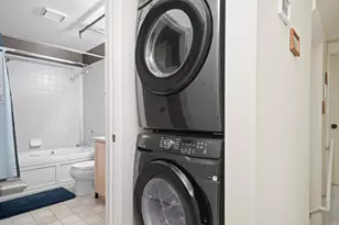 1834 Ridge Ave, Evanston, IL 60201 - Photo 16