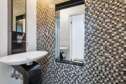 1 Camberley Court, Hinsdale, IL 60521 - Photo 24