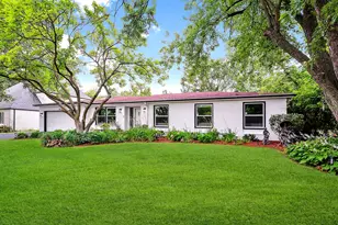 1 Camberley Ct, Hinsdale, IL 60521 - Photo 4