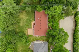 1 Camberley Ct, Hinsdale, IL 60521 - Photo 40