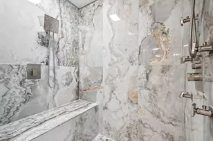 1 Camberley Ct, Hinsdale, IL 60521 - Photo 18