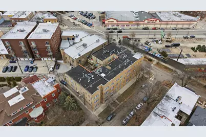 3808 W Belle Plaine Avenue #G, Chicago, IL 60618 - Photo 22