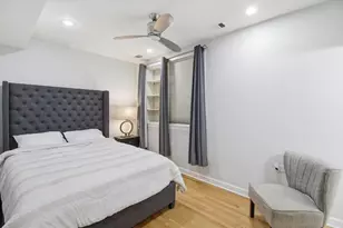 3808 W Belle Plaine Ave, Chicago, IL 60618 - Photo 10