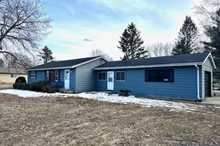 1811 W Main St, Sleepy Hollow, IL 60118 - Photo 2