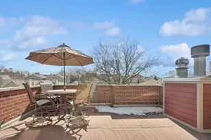 1039 W Altgeld St, Chicago, IL 60614 - Photo 36