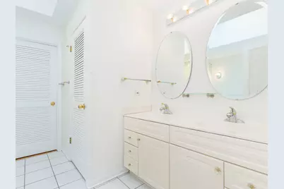 510 S President Street, Wheaton, IL 60187 - Photo 18