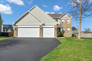 8307 Newbridge Ct, Joliet, IL 60431 - Photo 2