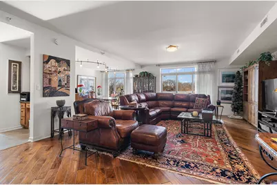 425 Benjamin Drive #403, Vernon Hills, IL 60061 - Photo 4