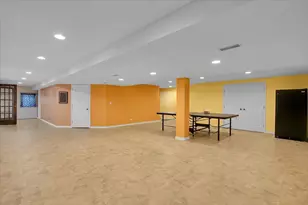 345 N Park Ave, Lombard, IL 60148 - Photo 34