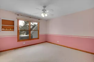 345 N Park Ave, Lombard, IL 60148 - Photo 30