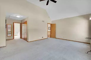 345 N Park Ave, Lombard, IL 60148 - Photo 22