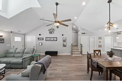 1444 Sycamore Lane, Northbrook, IL 60062 - Photo 10