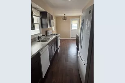 17 E Park Street #1, Mundelein, IL 60060 - Photo 2