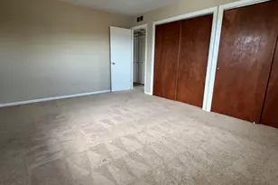 17 E Park St, Mundelein, IL 60060 - Photo 6